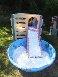 Kidspert Create An Obstacle Course In Your Backyard With Kiddie Pools