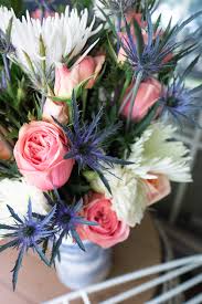 Mar 30, 2021 · start feeding with a high potash fertiliser, such as tomato food, when flowers appear. Bouqs Vs Urbanstems Which Online Flower Delivery Service Is Better Thought Sight