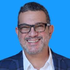 We loved filming this Shark Tank update at Suffolk University Law School  with Dean Andrew Perlman and are so proud to support their Legal Innovation  and Technology lab 🎉 HelloPrenup Sarabeth Jaffe |