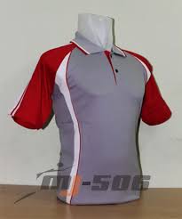 Model kaos kerah untuk olaharga badminton masih menjadi favorit towa wear industries. Baju Kaos Olahraga Berkerah Lengan Pendek Warna Abu Merah