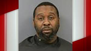 2 wanted for string of armed robberies confronted by police in Gaffney, 1  escapes