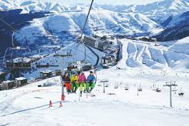 Le Domaine Skiable De Saint Lary Dans Les Pyrenees