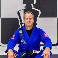 He is a husband, father, former pastor, author, professor, conference speaker, and church planter. Leo Vieira Posts Facebook