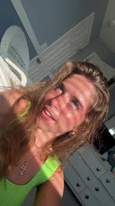 let’s bring this song back pls & thanks