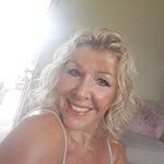 Debra Fielding's Instagram, Twitter & Facebook