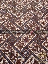 Karena setiap daerah, mempunyai ciri khasnya masing masing. Jual Kain Batik Motif Klasik Anyaman Geometris Thebatik Co Id Klasik Kain Cara Menggambar