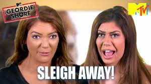 While they wish they were cuddling the huskies instead, the gang fights for  balance in the snow 🏂 #MTVGeordieShore