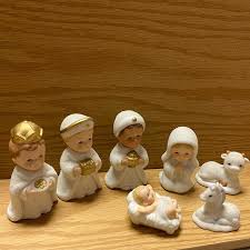 Homco home interiors nativity 5603 shepherd boy replacement ceramic vintage 80s. Homco Holiday Partial Nativity Set Homco 569 Poshmark