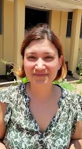 Paolo Carbonatto è un medico volontario di Specchio dei tempi. Tutte le  settimane regala un po' del suo tempo e della sua professionalità per  visitare le persone, senza fissa dimora o in