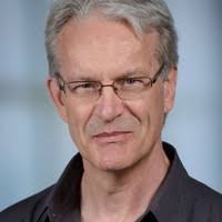 40+ "Peter Muth" profiles