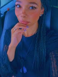 Tessa Stratton's Instagram, Twitter & Facebook