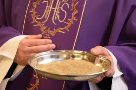 Tahun liturgi terdiri dari dua lingkaran kehidupan yesus, yaitu : Kapan Rabu Abu 2021 Ini Awal Masa Prapaskah Yang Harus Dilakukan Umat Katolik Kabar Joglo Semar