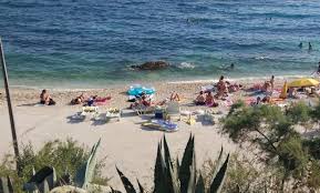 3 dana karte » temperatura na 2 m » naoblaka po visini » vjetar na 10 m i tlak » ukupna količina oborine (mm/3h) » da istra i kvarner » da zadar » da split » da dubrovnik 7 dana meteogrami 7 dana karte Sand Strande Split Mit Bildern