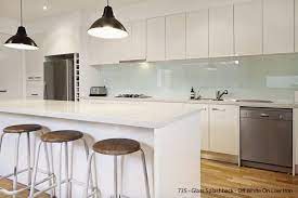 Low iron glass/ultra clear float glass is made by matured technical operation norm. Low Iron Glass Splashbacks Ultimate Shower Screen