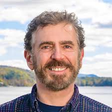 Shift into Freedom: A Training in the Science and Practice of Openhearted  Awareness: Amazon.co.uk: Loch Kelly, Adyashanti: 9781622033515: Books