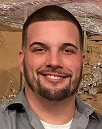 Kyle Eaton's Instagram, Twitter & Facebook