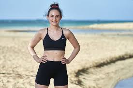 1 history 2 format variations 2.1 tribes 2.2 tribe captains 2.3 immunity idol 2.4 hidden immunity idol 2.5 exile island 2.6 dead man's island 2.7 tribal council 2.8 torches 2.9 merge 2.10 immunity necklace 2.11 final tribal council 3 celebrity seasons 4 seasons 5 trivia 6. Robinson Robinsonekspedisjonen Maiken 25 Er Med Pa Robinsonekspedisjonen Det Er Det Toffeste Jeg Har Vaert Med Pa I Hele Mitt Liv