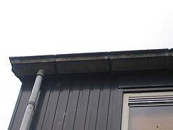 Hujan frontal terjadi karena adanya pertemuan antara angin musim panas yang membawa uap air lembab dan udara yang bersuhu rendah. Palung Air Hujan Wikipedia Bahasa Melayu Ensiklopedia Bebas