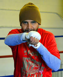 Abogado especializado en fiduciario y derecho corporativo. Reno Superfly Oscar Vasquez Lands Main Event Friday Tahoe Onstage Lake Tahoe Music Concerts And Sports