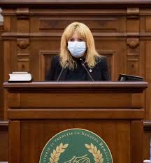A fost fost ministru al finanțelor publice și este actualul președinte al senatului româniei din 21 decembrie 2020. Anca Dragu In Legistatura TrecutÄƒ 40 Din News Ro