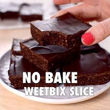 No Bake Chocolate Weetbix Slice Easy Kid Friendly Recipe Made With Weetabix Or Wheat Biscuit Breakfast Chocolate Weetbix Slice Dessert Recipes Baking Recipes