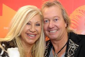 Jun 05, 2021 · weiter stellt davina geiss klar: Die Geissens Eigenes Auto Mit 14 Gewaltiger Shitstorm Fur Robert Geiss News De