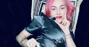 We are excited to announce that we are currently working on a brand new official madonna app, which will be launched soon. Madonna E Chamada De Bruxa Apos Aparecer Fazendo Rituais Istoe Independente