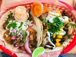 Tacos baja is in the los angeles area and is inspired by the coastal city of ensenada in baja california.it specializes in seafood, and popular choices include fish tacos, shrimp tacos, shrimp cocktails, and ceviche tostadas, all prepared with roasted yellow 'chiles gueros' and lightly sprinkled with red chili powder. Best Fast Food Taco Chains To Eat At Across The Us