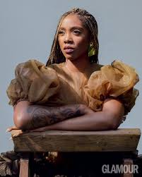 Nigerian singer, tiwa savage, who recently declared in a post that she's the queen of african music, just switched her hairstyle. Tiwa Savage Is Rocking Stunning Braids On The New Glamour Sa Cover Bn Style