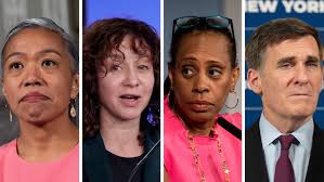 4 Top Officials to Resign Over Adams's Cooperation With Trump