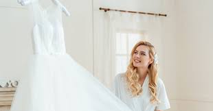 Just so you know, buzzfeed may collect a share of sales from the links on this page. How To Preserve A Wedding Dress Yourself Diy