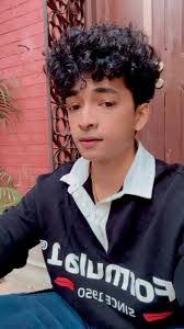 Audrey Schnur's Instagram, Twitter & Facebook