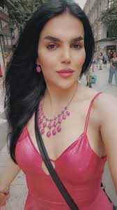 Elissa Slater's Instagram