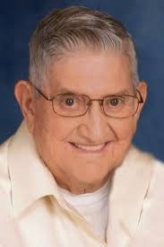 Russell Tucker Obituary (1937