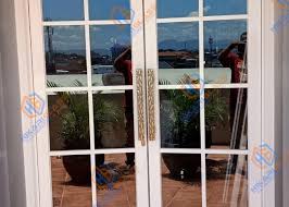 Harga kusen aluminium pintu & jendela terbaru 2016 kusen aluminium merupakan bahan alternatif pengganti kayu, umumnya banyak kita gunakan untuk membuat pintu atau jendela. Jendela Aluminium Hikari Glass