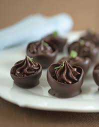 Ricetta Pasticcini Al Cioccolato Con Ganache Alla Menta Ricette Pasticcini Cioccolato Pasticcini