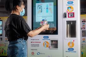 Temasek foundation supports programmes that uplift lives and communities in singapore and beyond. Temasek Foundation To Distribute Free Zero Alcohol Hand Sanitisers Theasianparent