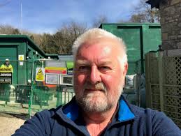 Angry Grange pensioner battles against 50 foot mast being built next door