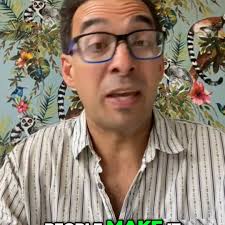 Discover why CasaLingua tutors enjoy their teaching and find their work so  rewarding! , David teaches Italian, in person and online, and in this video  he explains how he just loves the 'can-do' ...