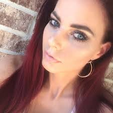 Julie Sedot Green Younique Independent Presenter & Beauty Ambassador