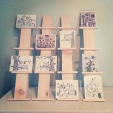 Turn your memories into an artful photo display. 40 Photo Displays Ideas Photo Displays Display Art Fair Booth