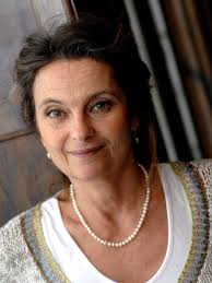 I'm wondering if anyone knew Ragnhild Langlet, she was a Swedish Artist and  taught at the Universities of Chicago and Berkeley, I loved Ragnhild she  was my Dad's Girlfriend for many years