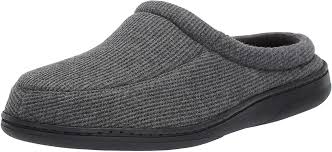 Amazon Com Amazon Essentials Men S Slipper With Memory Foam Grey 7 8 M Us Shoes Mens Slippers Mens Essentials