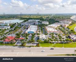 Photo de stock Miami, FL, USA - 8 mai 2460705945 | Shutterstock