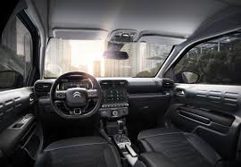 The €600 glazed roof does not open or you are viewing 2019 citroen c4 cactus reviews, picture size 981x700 posted by cashpro at. Citroen C4 Cactus Suv For Latin America Features And Equipment