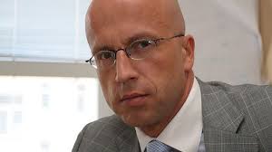 Chtějí vás hájit v Bruselu: Jak by řešili krizi na Ukrajině?