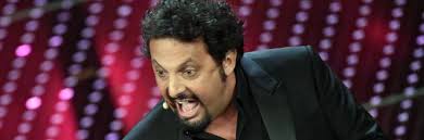 Consuetudine si adopera nella remissiva speme dell'altrui che avanza. Brignano E Il Varieta Breve Un Ora Sola Vi Vorrei Ilgiornale It