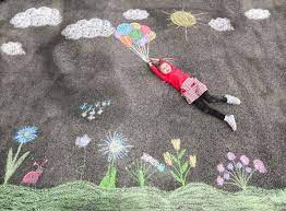 20 Easy Sidewalk Chalk Art Ideas For Everyone To Try The Garden Glove