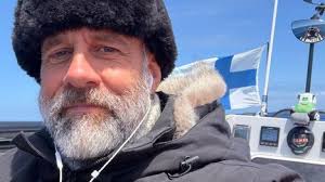 Logo:syntymäpäiviä huomenna) Insinööri...