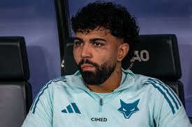 Gabigol no Cruzeiro, Coração no Flamengo? Post Acende a Polêmica! - Imagen principal del artículo